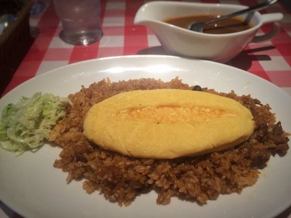 モンタンベール　オムレツカレー