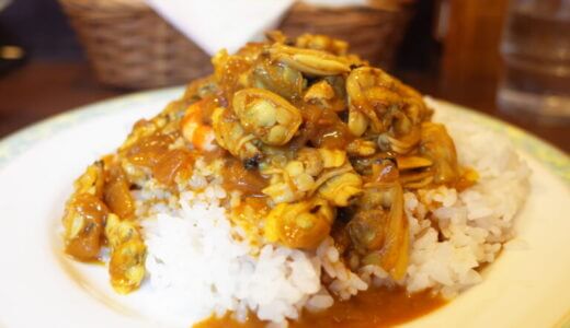 アサリダブルにエビカレー｜カレーハウス ボルツ（神保町）