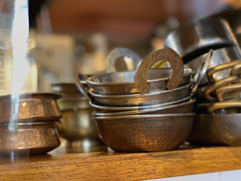 三軒茶屋 シバカリーワラ