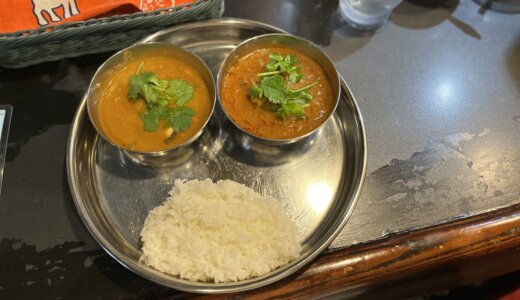 鶏肉と魚介の２種盛りカレー｜大江カレー（高円寺）