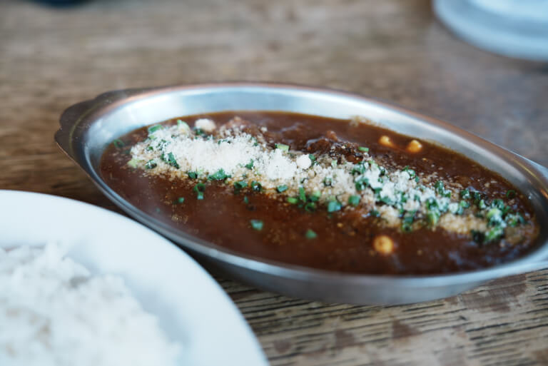 柏　ヒマラヤユキノシタ