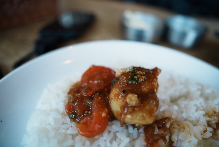 柏　ヒマラヤユキノシタ