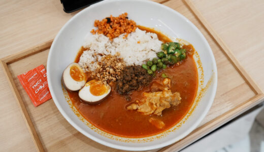 ポークとチキンのあいがけ｜TOKYO MIX CURRY（東京）