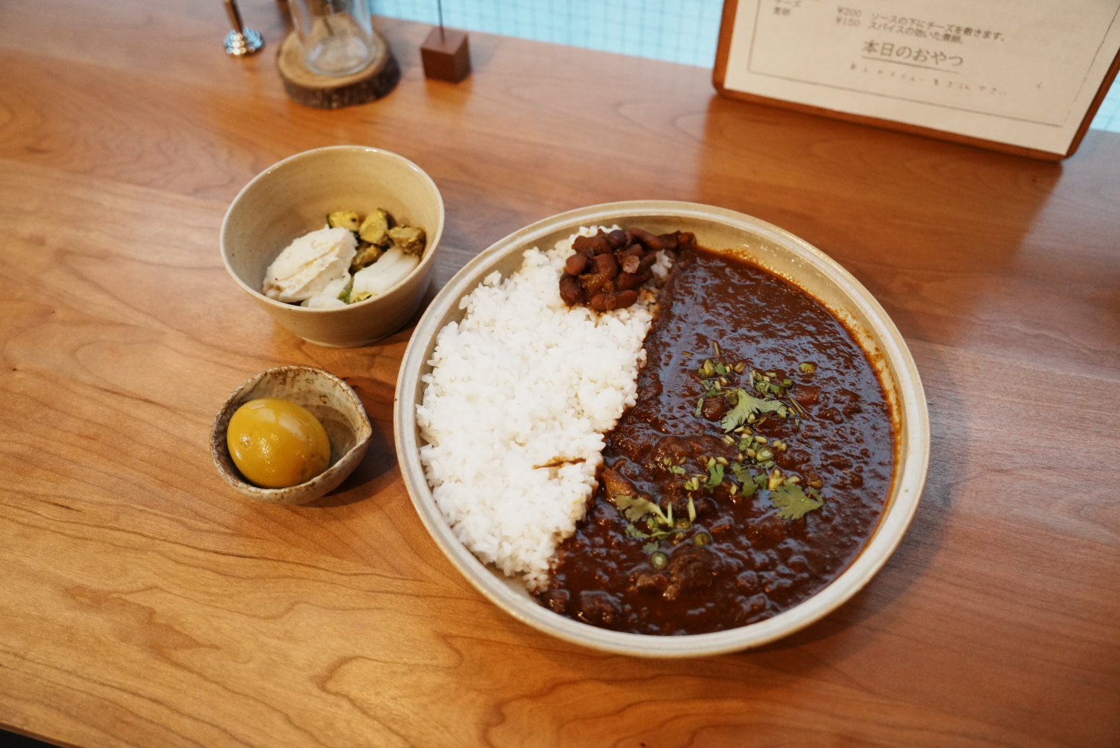 カレーショップ「フェンネル」