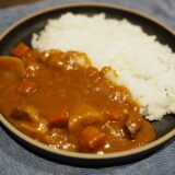 ニシキヤキッチン「じゃが豚カレー」