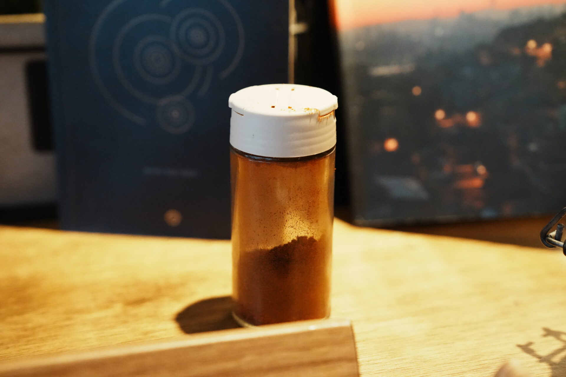 昨日のカレー（어제의 카레）