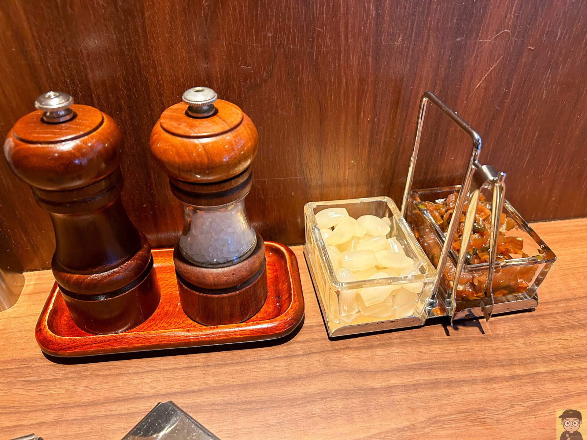 神保町 欧風カレー カヴィアル