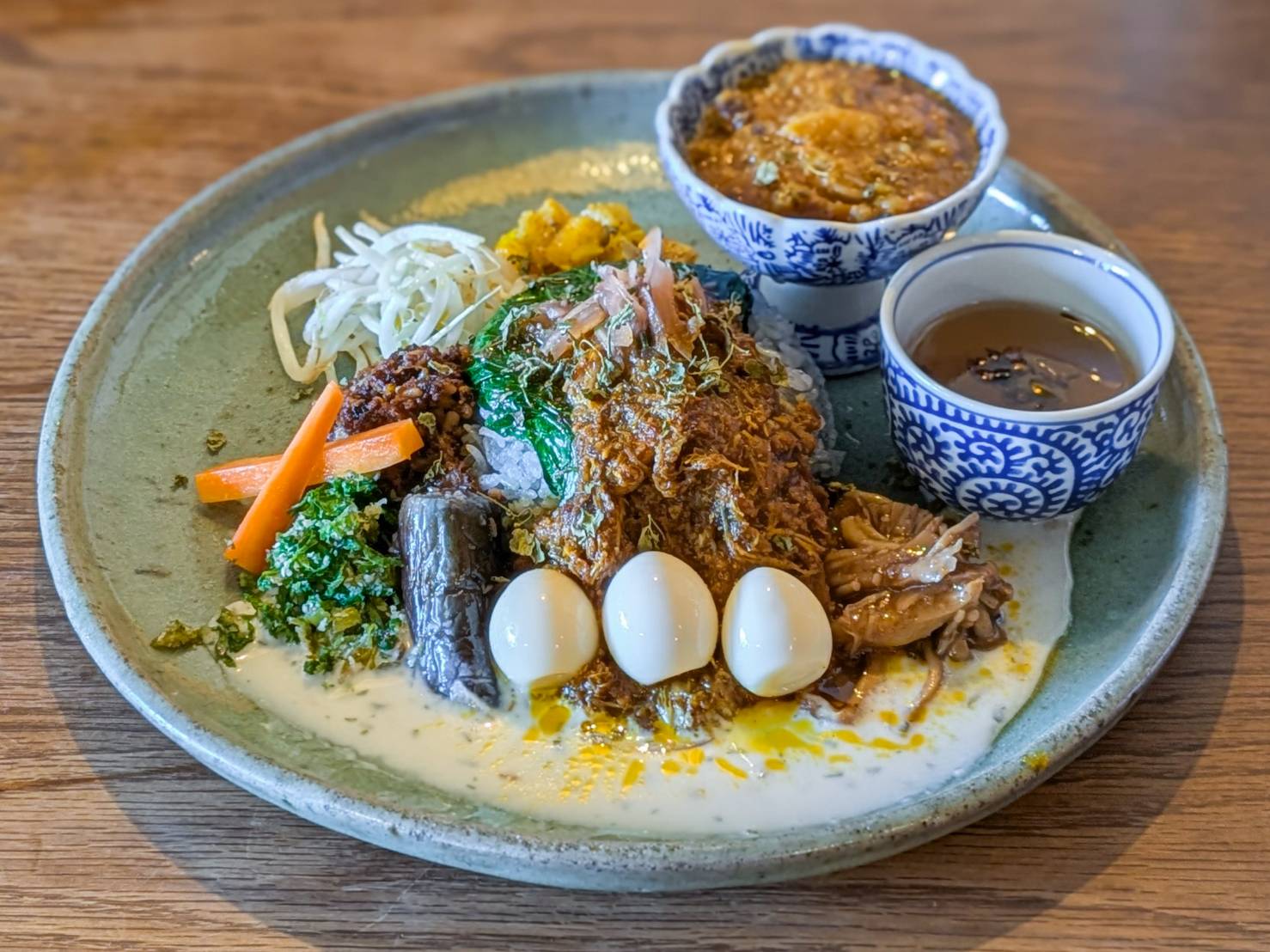 CURRY＆NOBLE 強い女 (小川町)