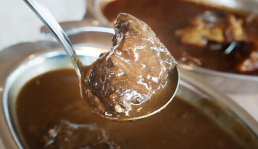 食べログカレー百名店「横浜ボンベイ」が店名変更！Bay&Leaf横浜でA5和牛ビーフカレーを食べてきた