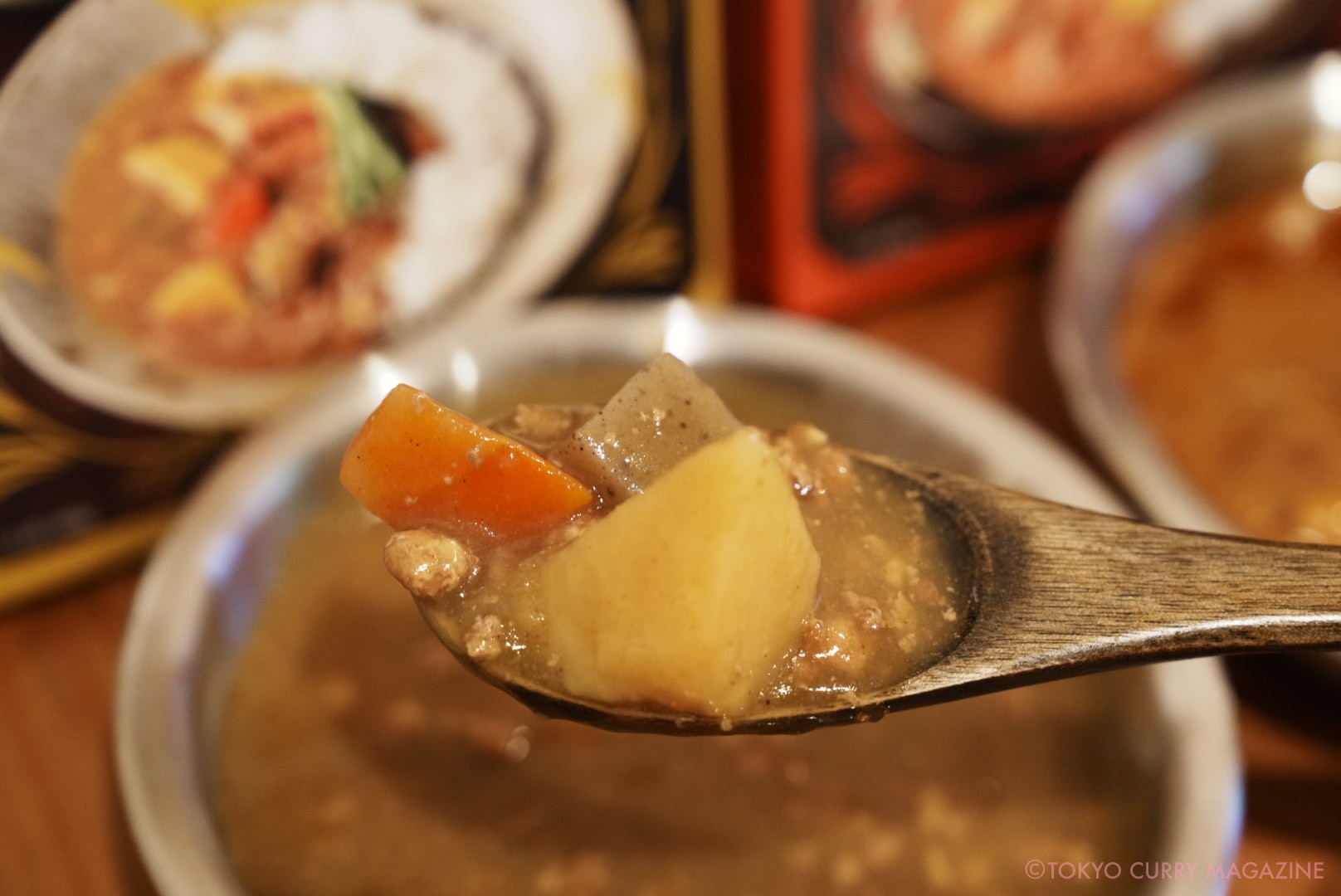 AKOMEYA(アコメヤ)和のおかずカレー鶏大根、豚角煮、肉じゃが